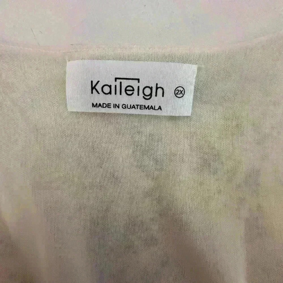 2X Faux Wrap blouse with tie waist - Picture 7 of 8